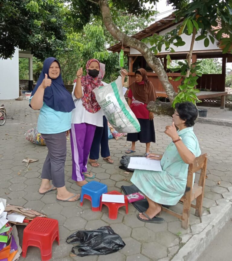 Bank Sampah One Day Service